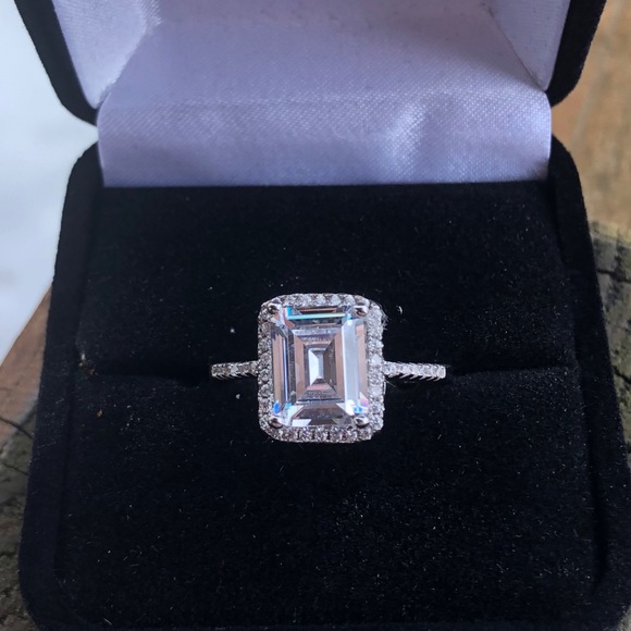 EXQUISITE EVE - Picture 4 of 8